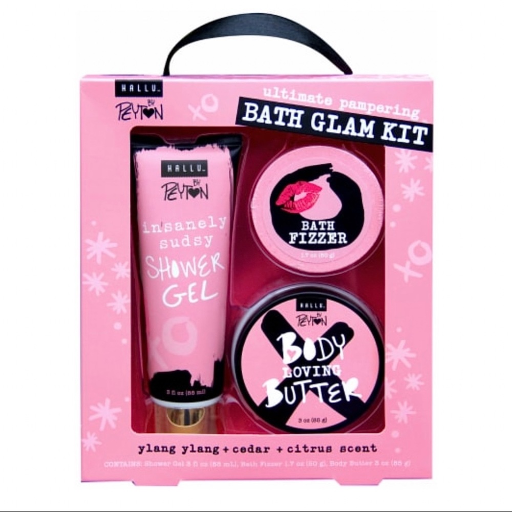 Hallu by Peyton Ultimate Pampering Bath Glam Kit